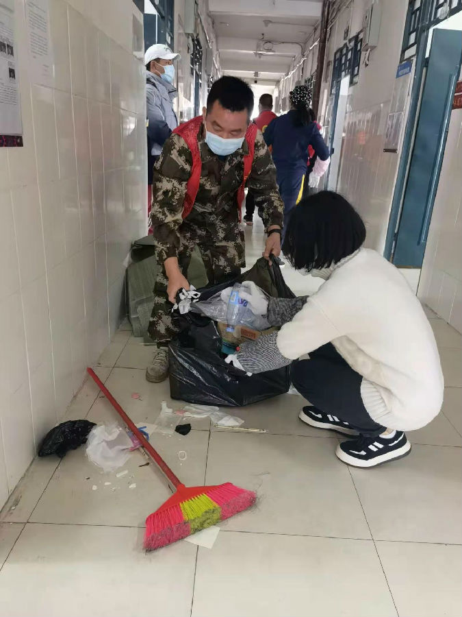 图片27.jpg