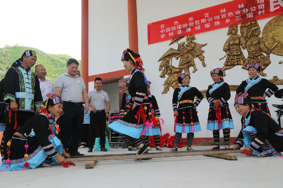 加强民族文化互融交流 共同助力乡村振兴
