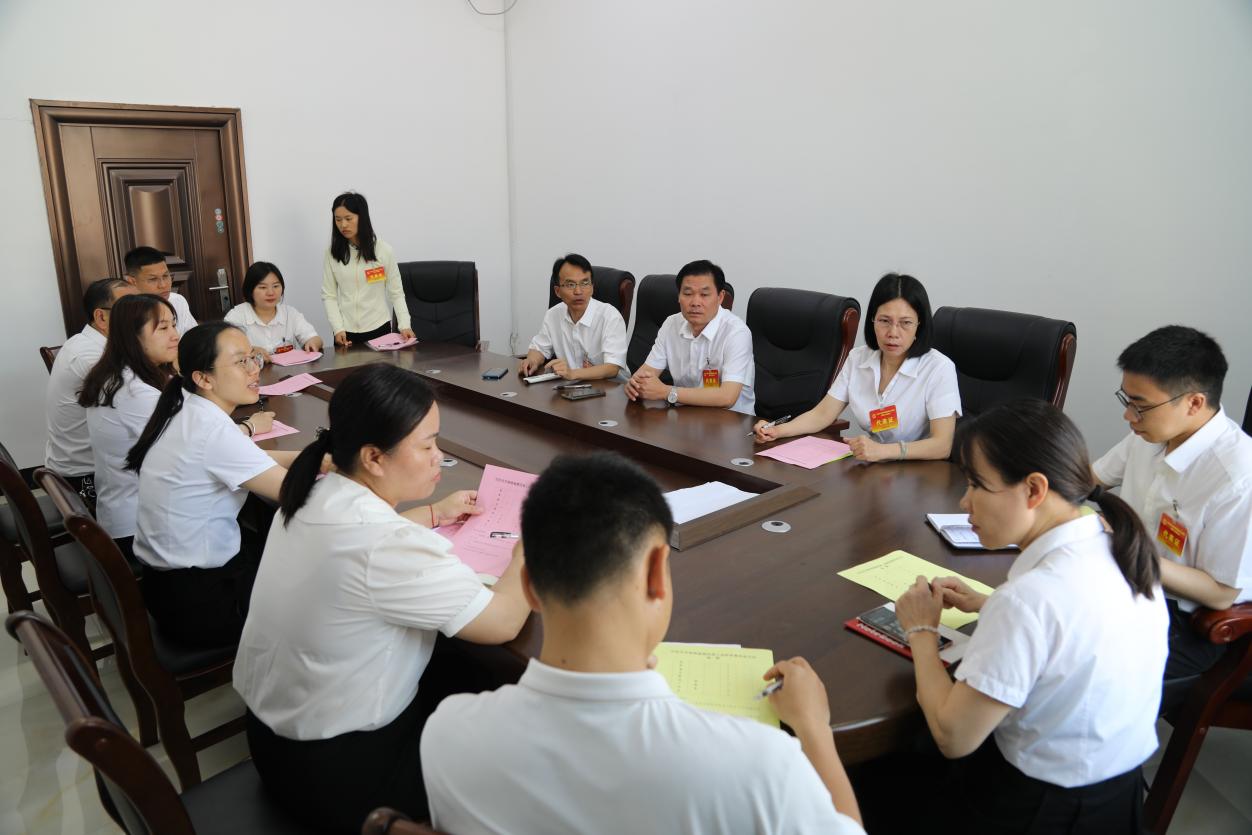 图片13.jpg 图片13.jpg