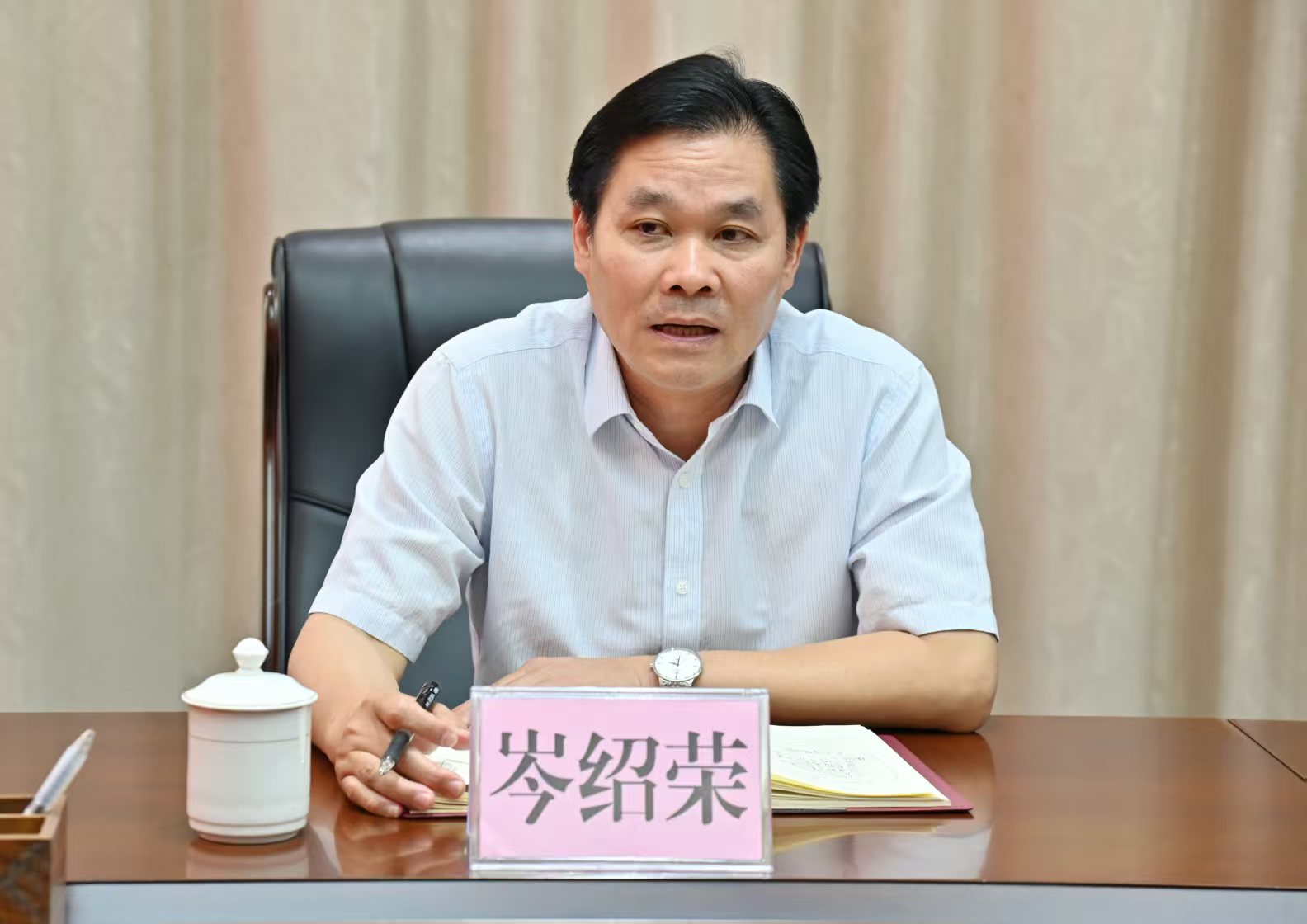 图片14.jpg 图片14.jpg