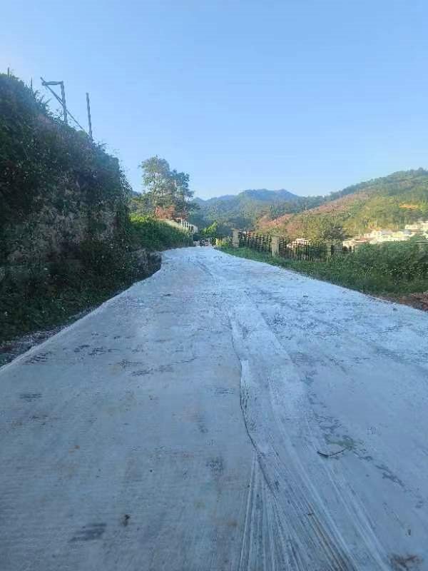 道路硬化3_副本.jpg 道路硬化3_副本.jpg