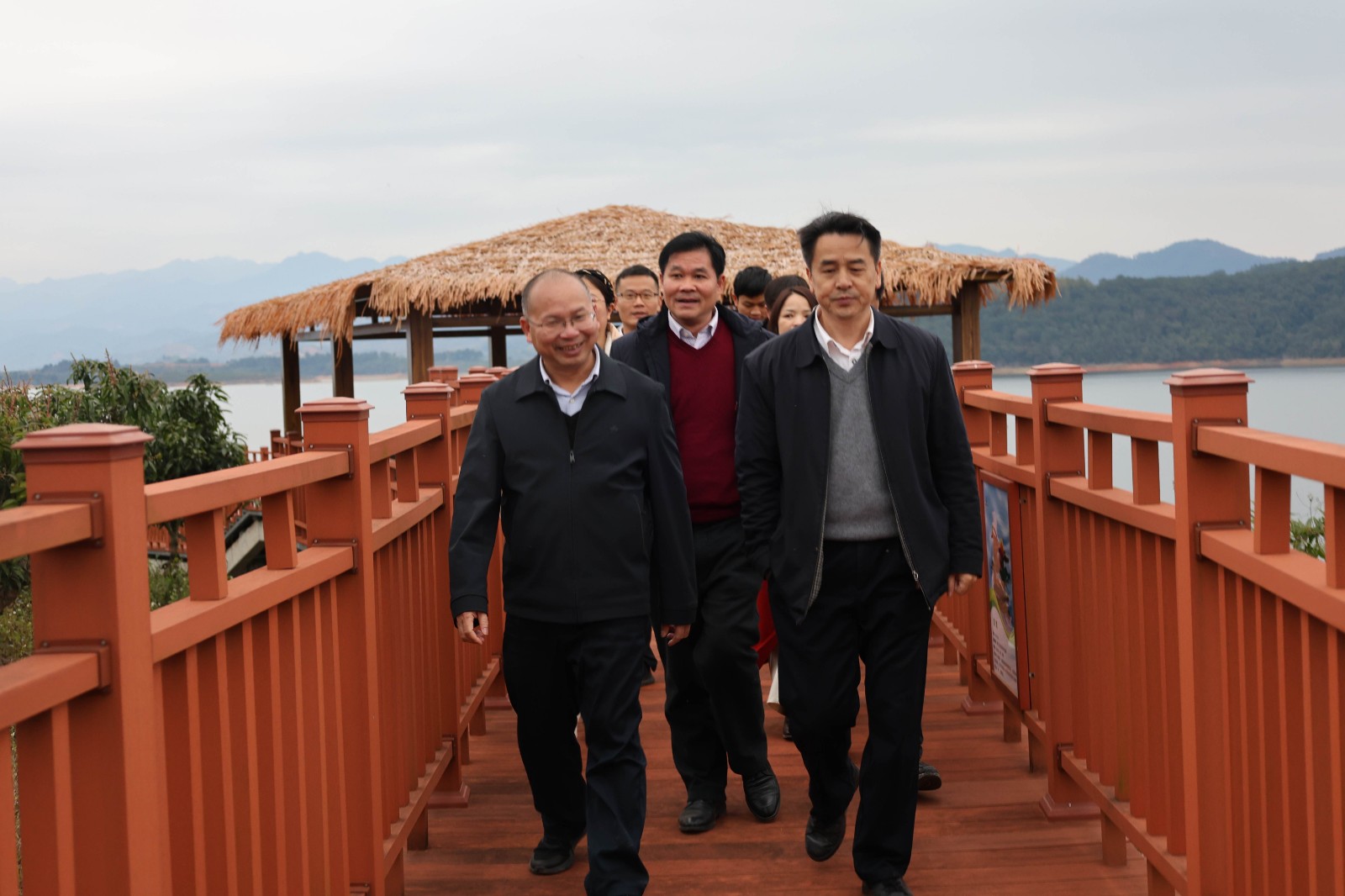 3_副本.jpg 3_副本.jpg