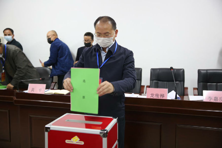 图片2.jpg 图片2.jpg