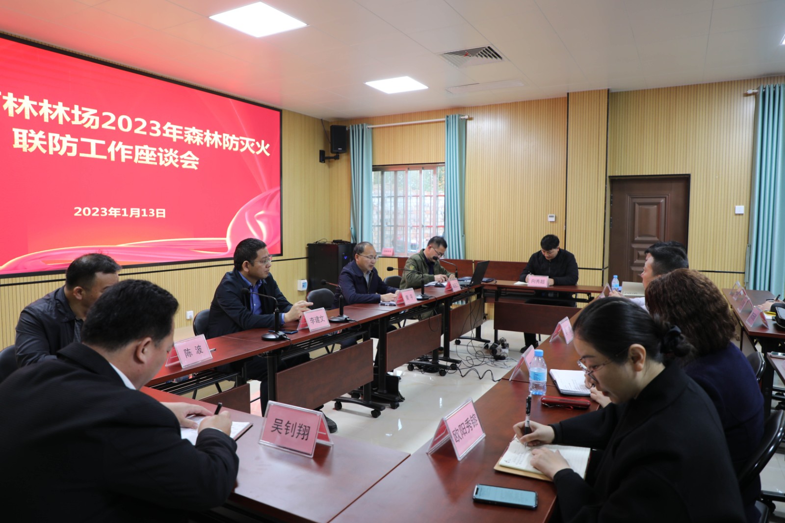 AD2A2321_副本.jpg AD2A2321_副本.jpg